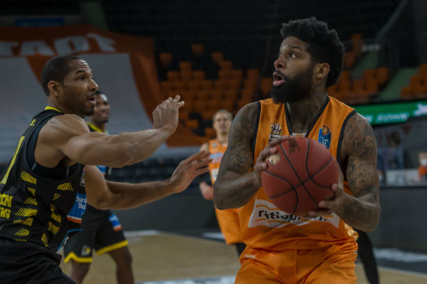 篮的领军人 篮的领军人